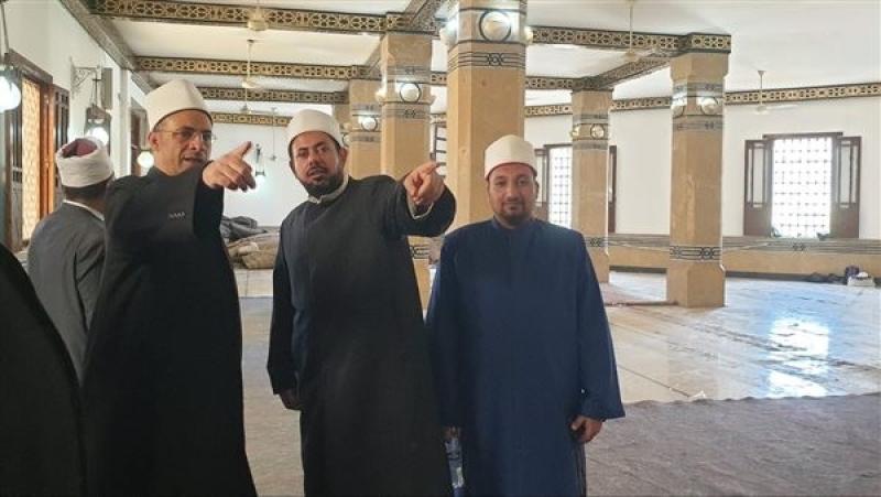 الأزهري  يكلف رئيس القطاع الديني بالمرور المفاجئ على المساجد